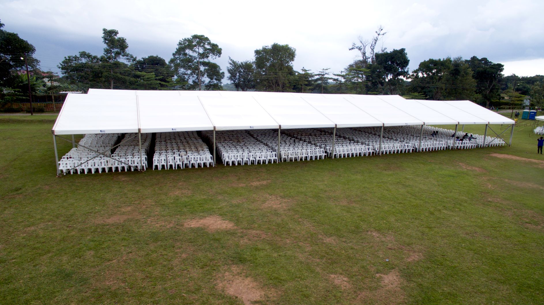 Our Multiflex tents are an excellent choice for corporate functions and university graduations